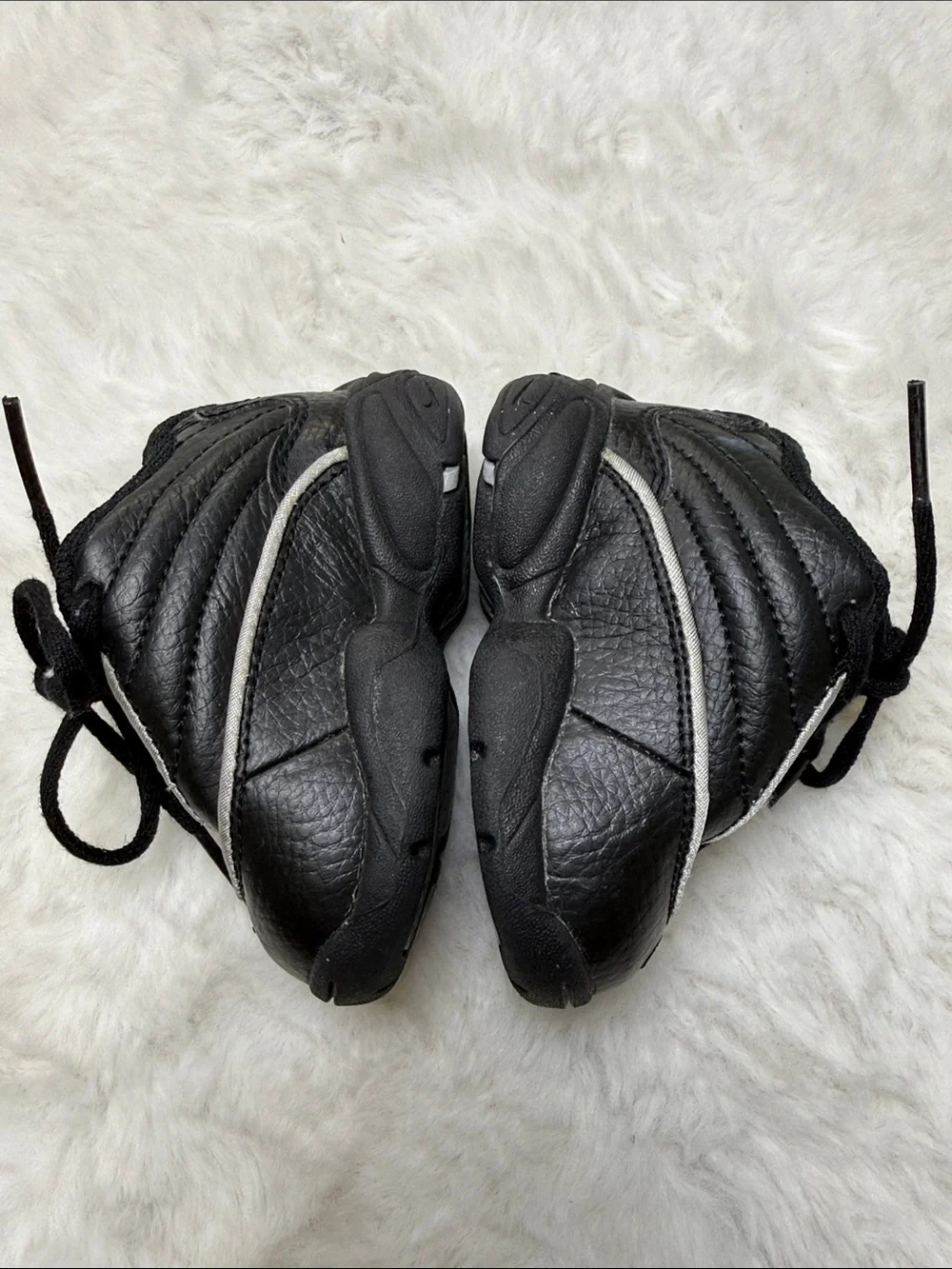 Nike Flight Team TD Infant Baby Basketball Shoes 2C Black Silver Leather Sneaker